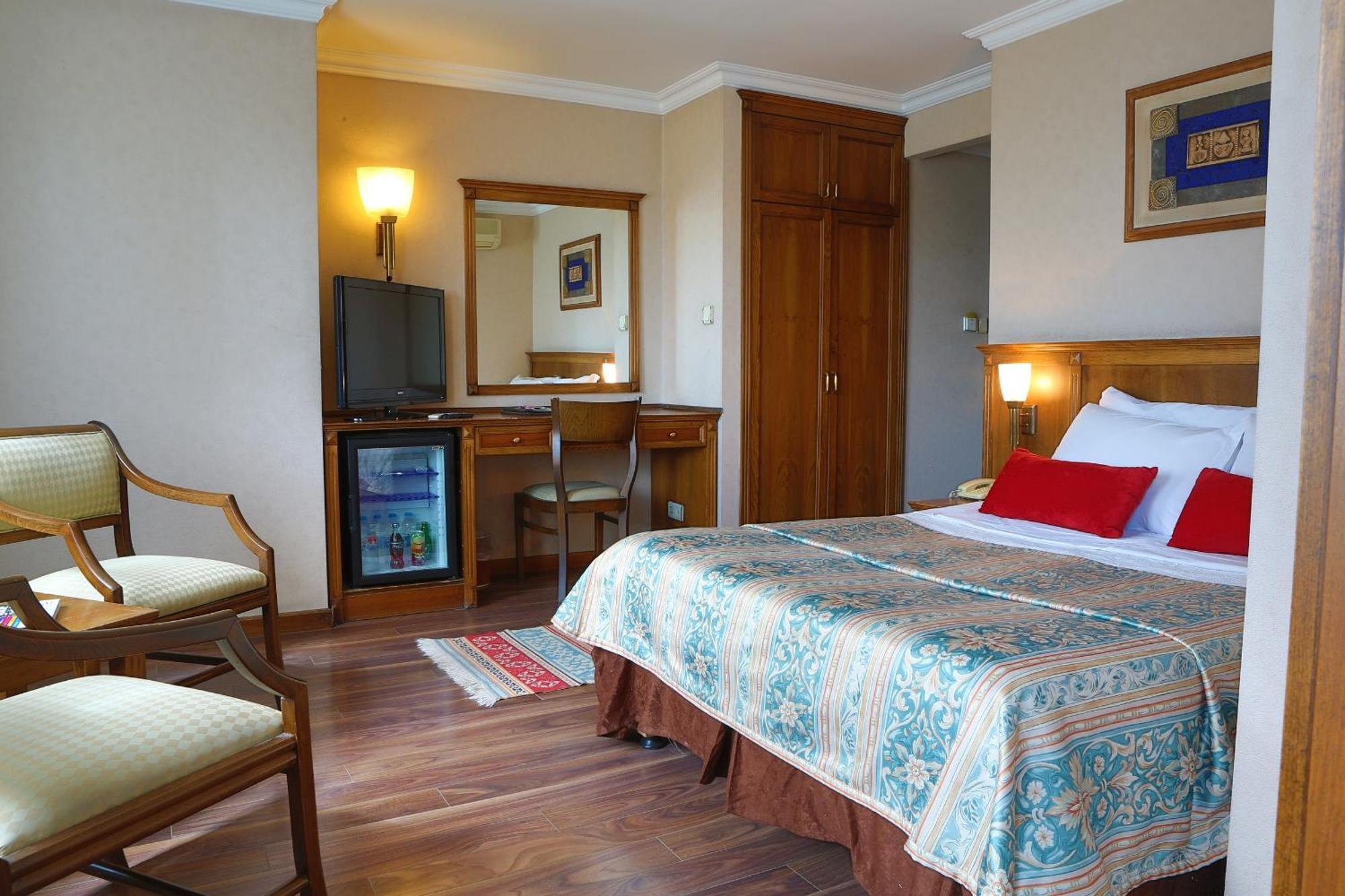 Elit Palas Hotel Ankara Kültér fotó